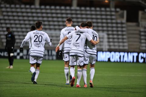 Match Paris FC - Bordeaux (1-2) / Saison 2023-2024