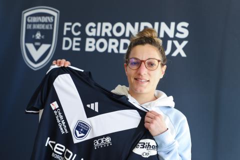 Laura Bourguoin s'engage aux Girondins (janvier 2024)