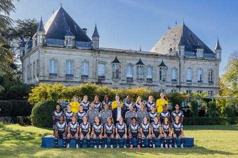 Photo officielle de l'équipe féminine (saison 2023/2024)