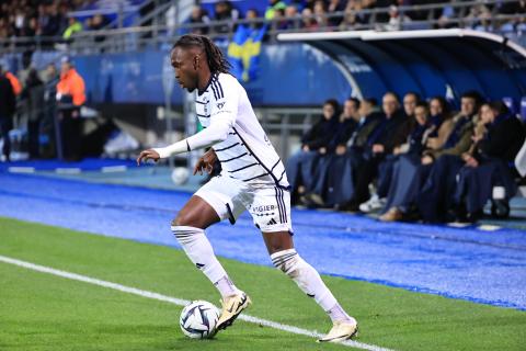 Ligue 2 BKT, ESTAC Troyes-FC Girondins de Bordeaux-, Saison 2023/2024