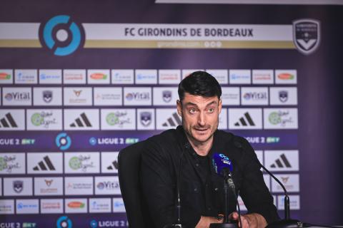 Alebrt Riera en conférence de presse après Bordeaux - Grenoble (février 2024)