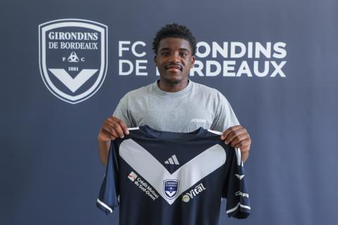 Joss Marques signe son premier contrat professionnel (Mai 2024)