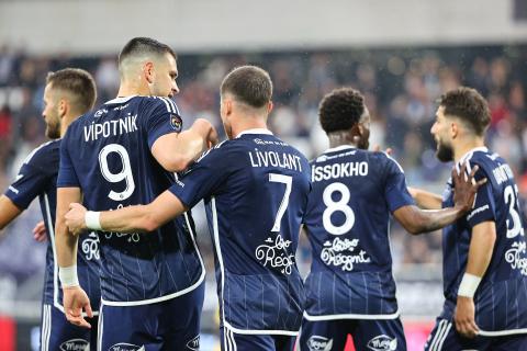 Ligue 2 BKT, FC Girondins de Bordeaux - Pau FC, Saison 2023/2024