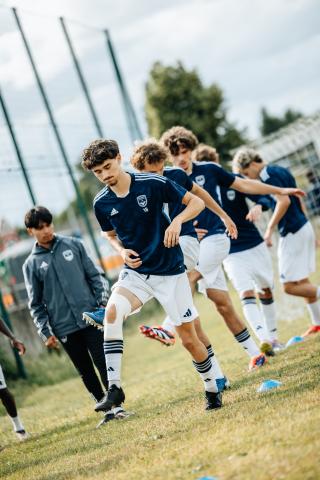 U19