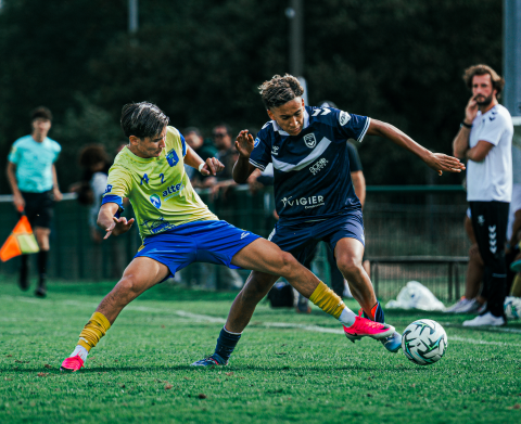 U17